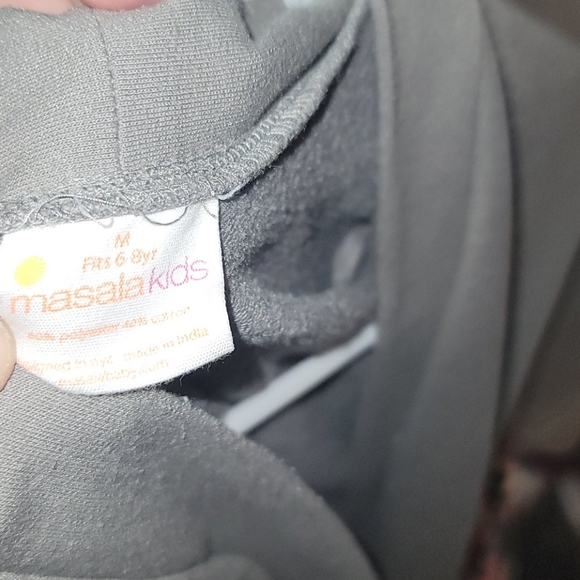 Masala Kids gray cardigan with wrap - Picture 5 of 6